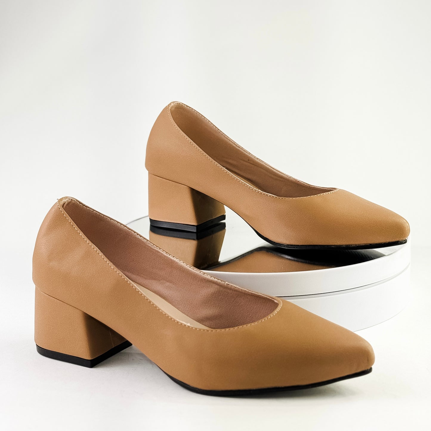 Tacones clásicos de tacón 3.5 cm color amaretto para mujer - Milagros Moda