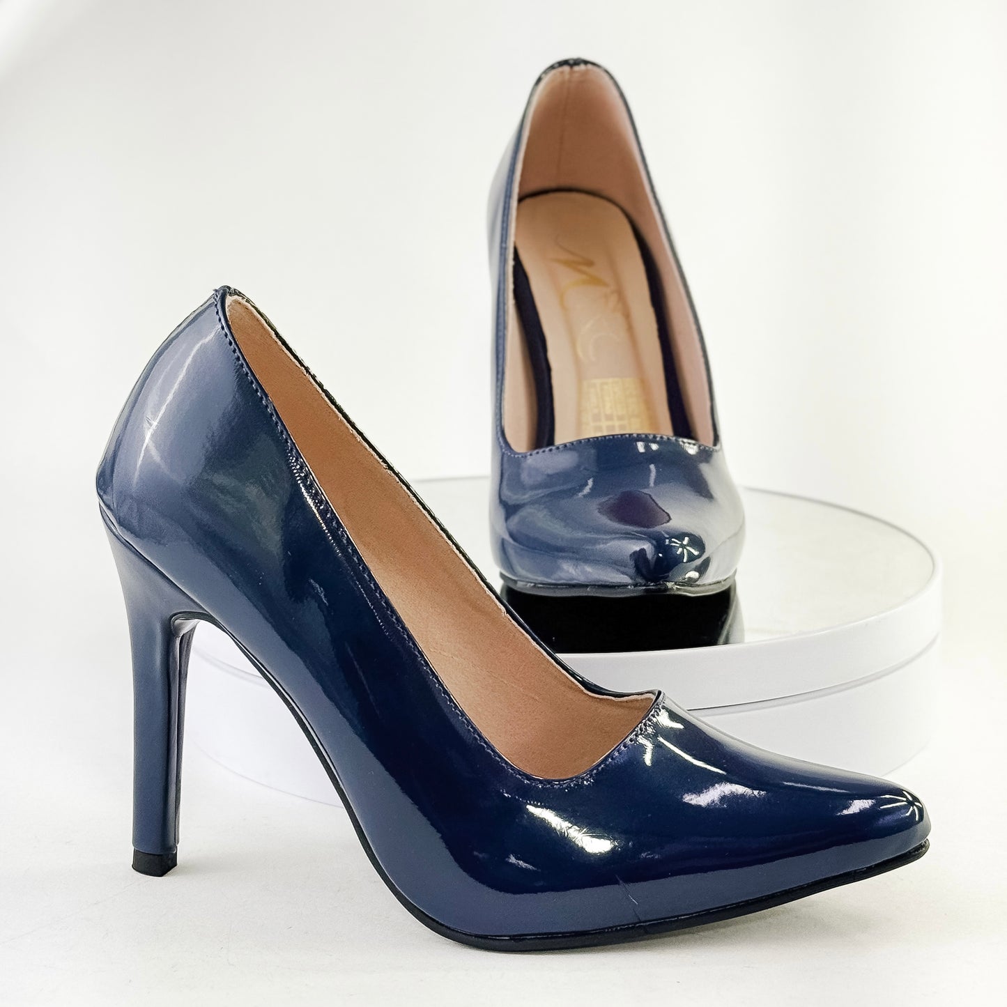 Tacones clásicos punta fina color azul oscuro, tacón 9.5 cm para mujer - Milagros Moda