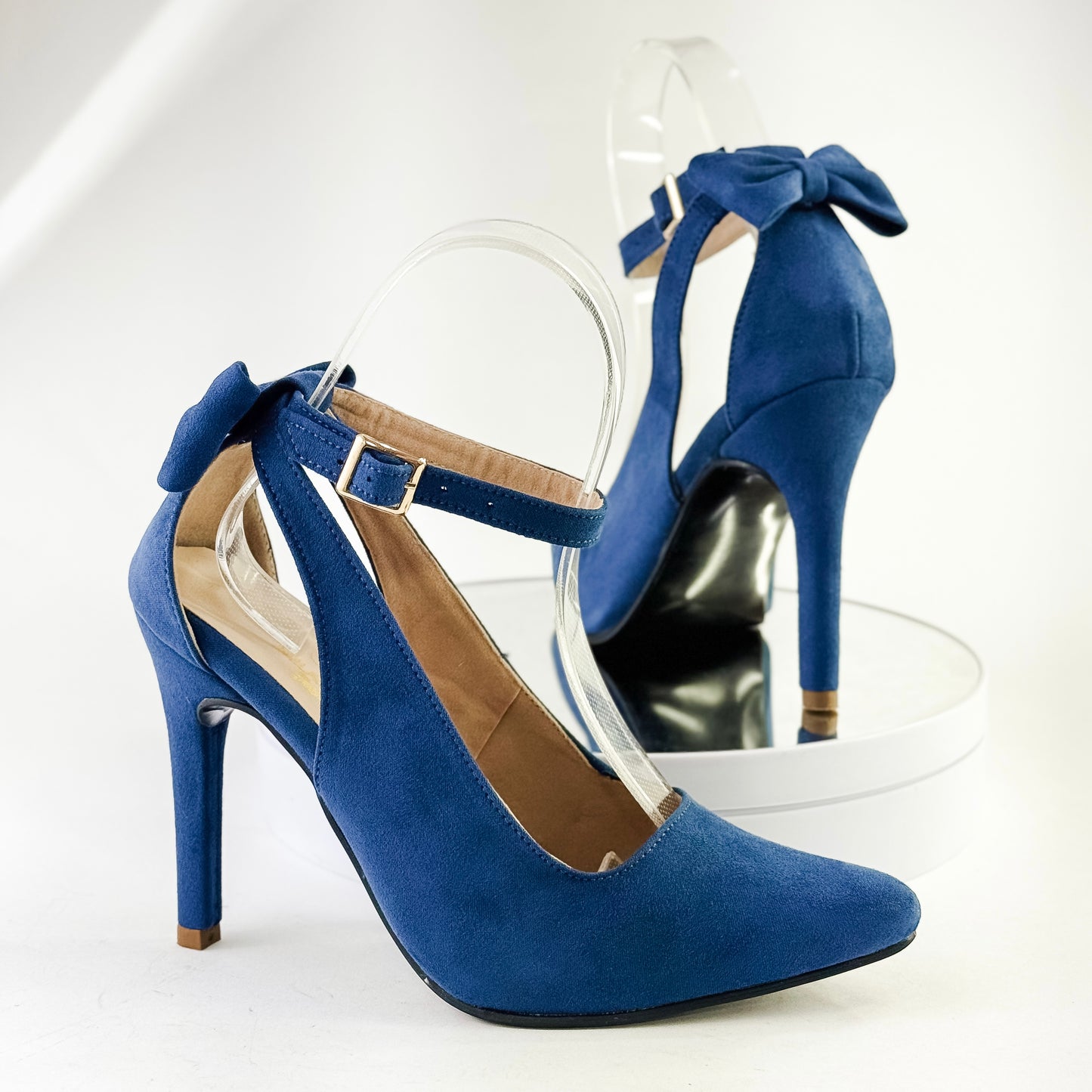 Tacones elegantes con correa y lazo color azul, tacón 9.5 cm para mujer - Milagros Moda