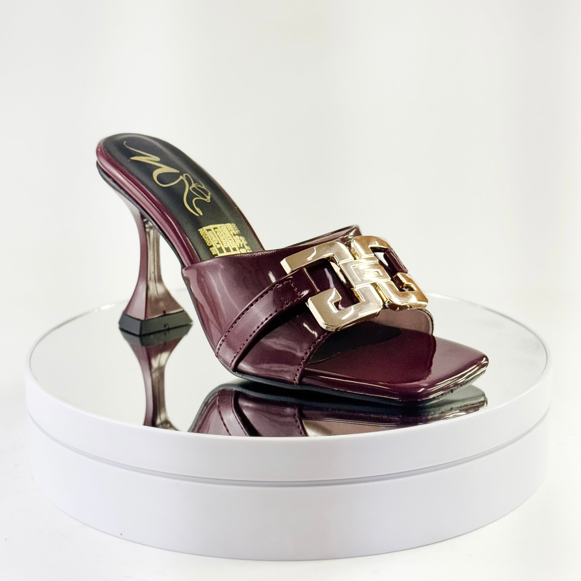 Tacones elegantes con hebilla dorada color vinotinto, tacón 7.5 cm para mujer - Milagros Moda