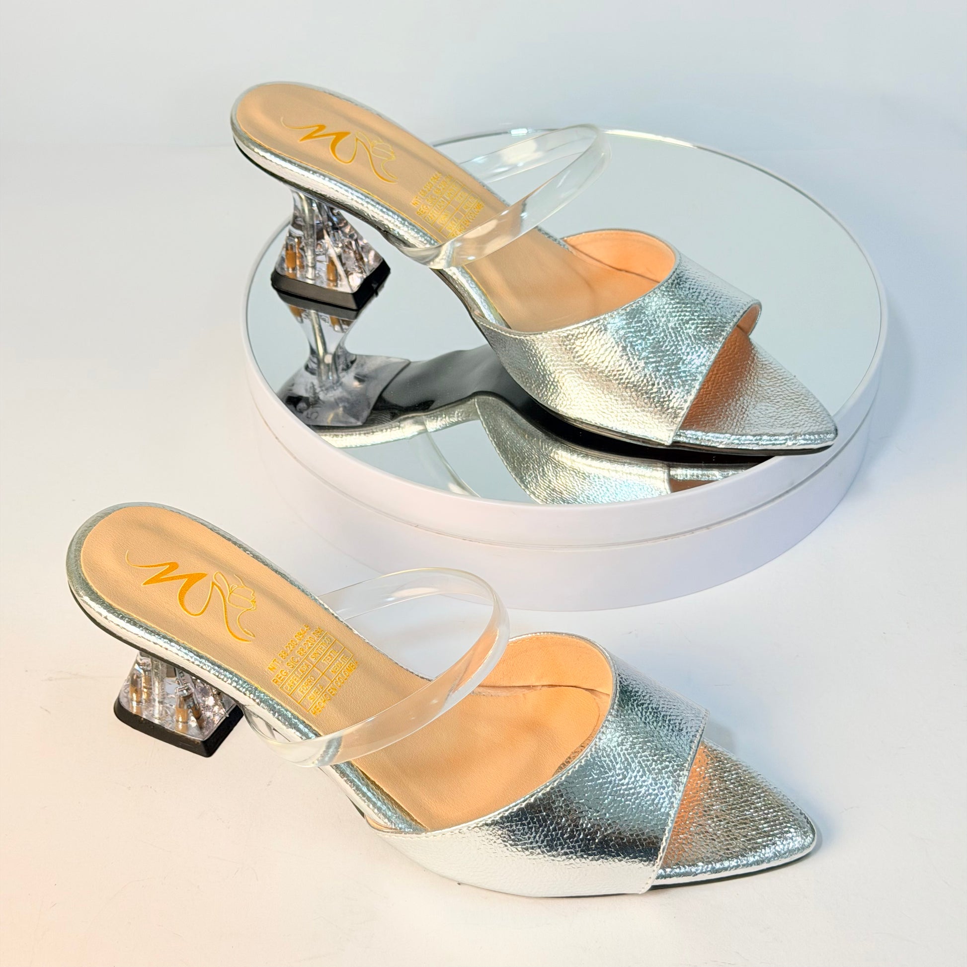 Tacones Plateado Milagros Moda