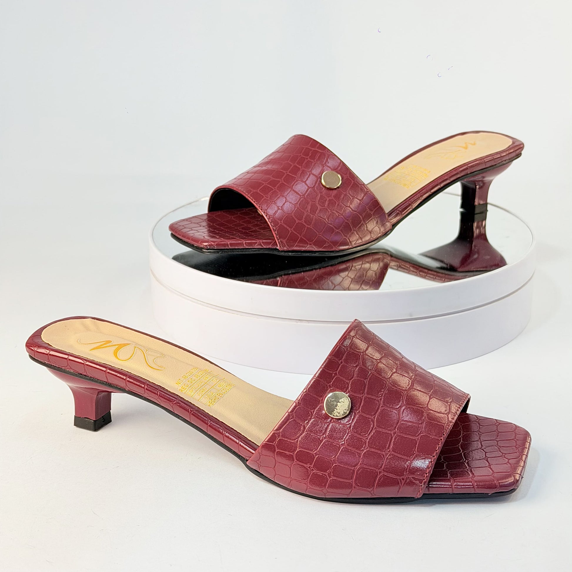 Tacones Vinotinto Milagros Moda