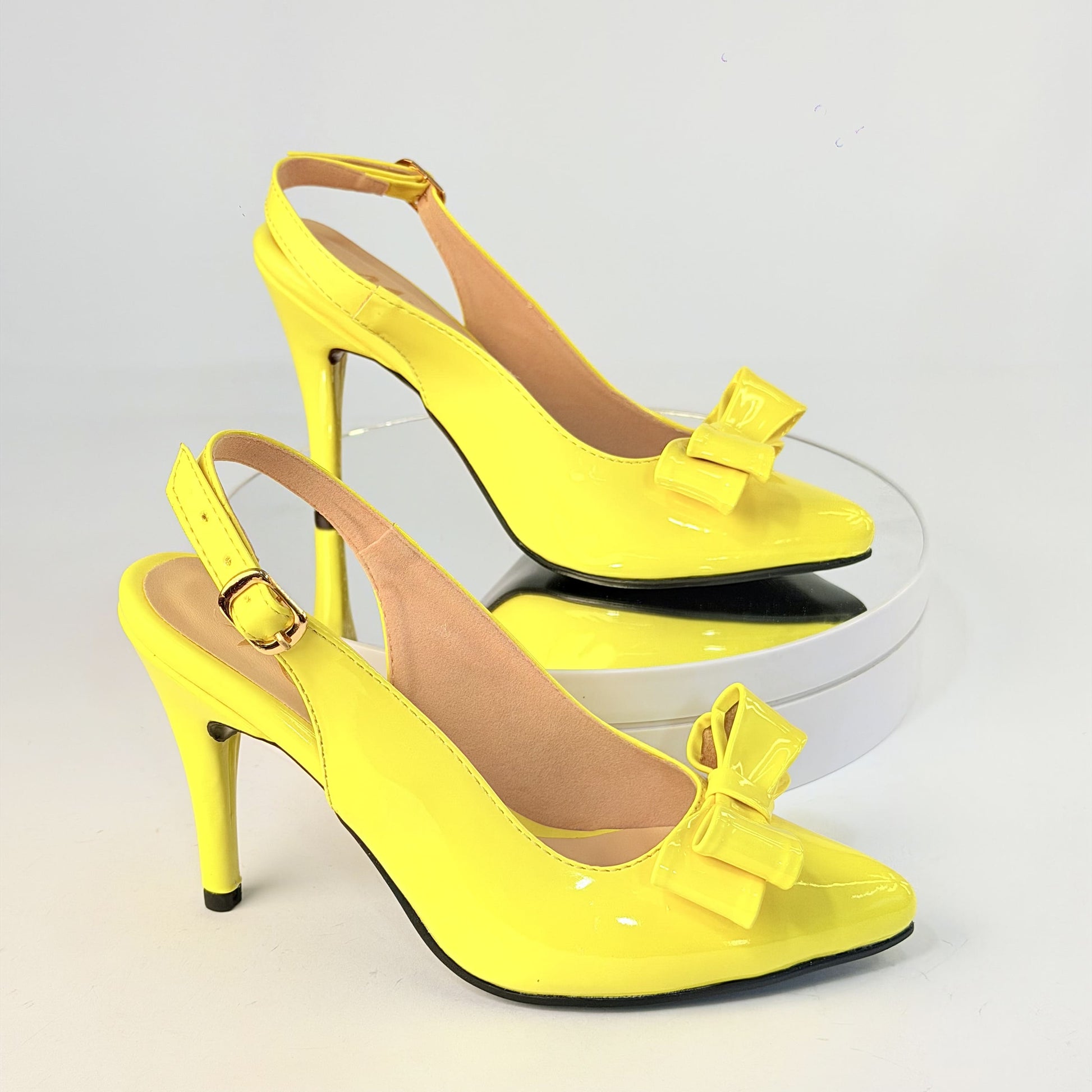 Tacones Amarillo Milagros Moda