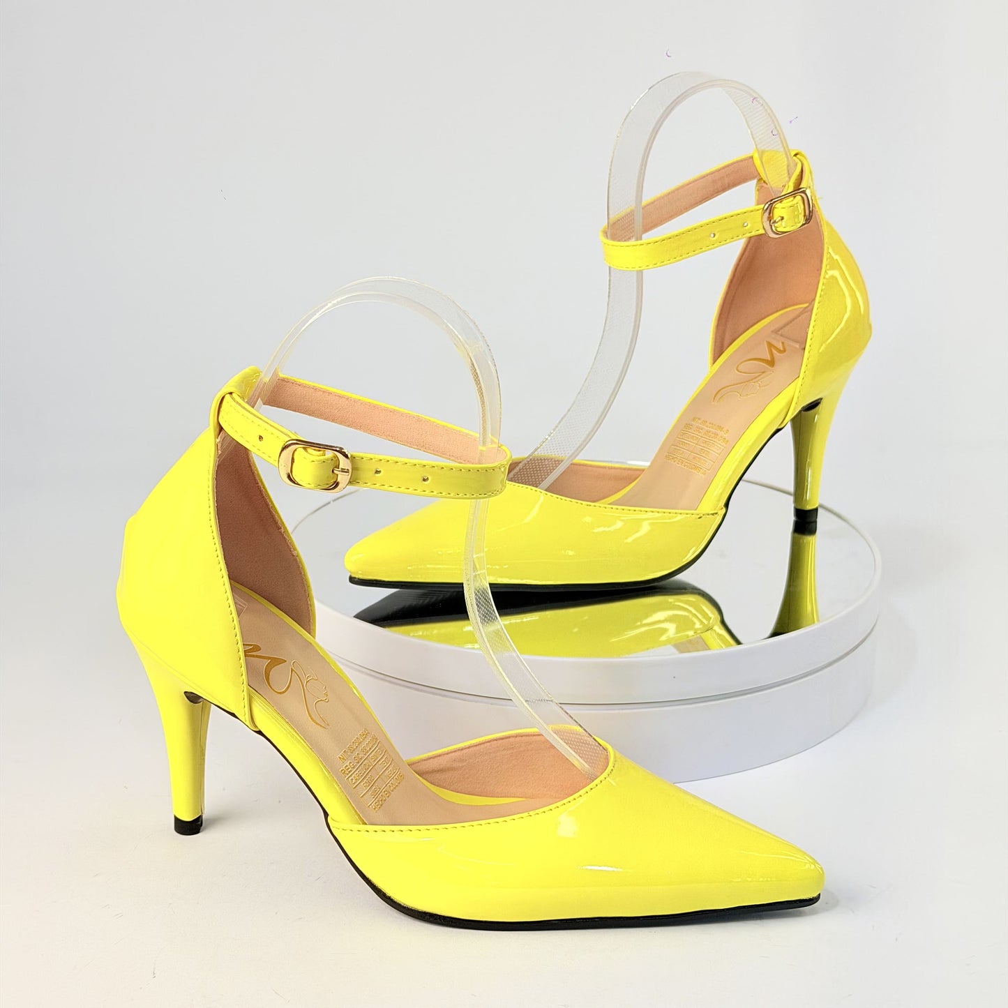 Tacones Amarillo Milagros Moda
