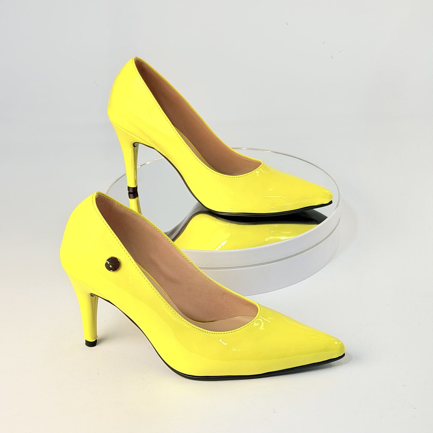 Tacones Amarillo Milagros Moda
