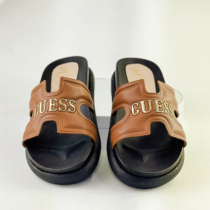 Sandalias planas tipo plataforma con logo Guess para mujer Ref. 0502 amaretto