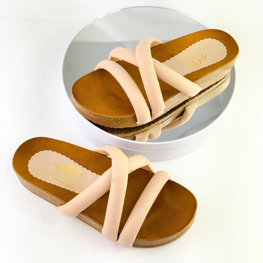 Sandalias planas con tiras cruzadas para mujer Ref. 0528 rosado